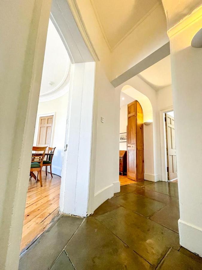דירות Incredible St Andrew'S Sq - 2 Bed In The Sky מראה חיצוני תמונה